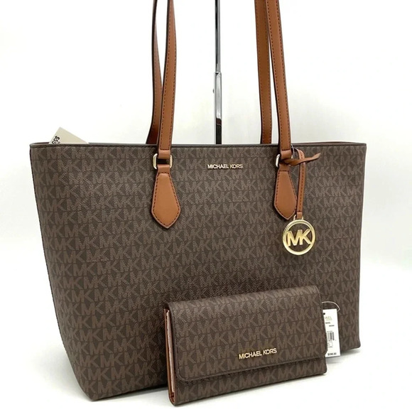 Michael Kors Large EW Crossbody Bag & Large Trifold Wallet Brown/Gold - Picture 3 of 14